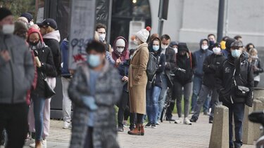 ΠΟΥ: Η Ευρώπη εισέρχεται στο τέλος της πανδημίας