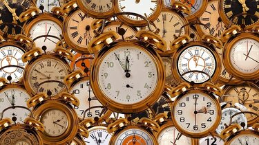 Αλλάζει η ώρα την Κυριακή- Γυρίζουμε τα ρολόγια μία ώρα πίσω