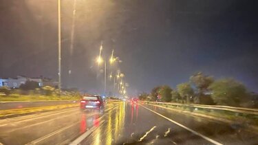 Στο τιμόνι με ιδιαίτερη προσοχή, λόγω των καιρικών φαινομένων