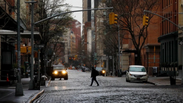 Η Νέα Υόρκη καταργεί από σήμερα την υποχρεωτική χρήση μάσκας
