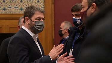 Μια συνάντηση… που μπορεί να «κρύβει» και βουλευτική υποψηφιότητα!