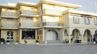 Τα κρούσματα κορωνοϊού "κλείνουν" τα γραφεία της Αρχιεπισκοπής Κρήτης 