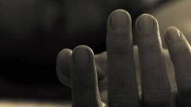 Στην ψυχιατρική κλινική μεταφέρθηκε η δημοσιογράφος που αποπειράθηκε να βάλει τέλος στη ζωή της