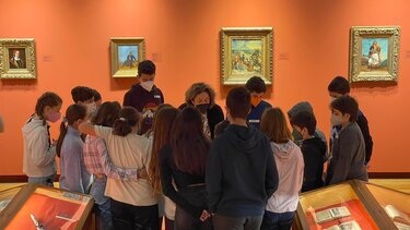 Συνεχίζεται με επιτυχία η έκθεση "Η Ελλάδα μετά την Επανάσταση-Καλλιτεχνικοί θησαυροί από τη συλλογή Κρασάκη"