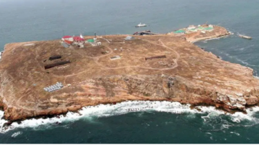  Φιδονήσι: Ποιο είναι το νησί που «γαζώθηκε» από Ρώσους σκοτώνοντας 13 Ουκρανούς στρατιώτες 