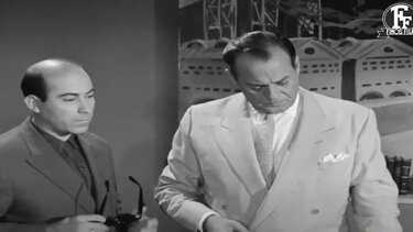 Η ομάδα που βρίσκεται πίσω από τα απολαυστικά βίντεο της Φίνος Φιλμς με αποσπάσματα από παλιές ελληνικές ταινίες