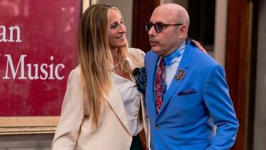 And Just Like That: Ο Μάικλ Πάτρικ Κινγκ αποκάλυψε τη «συνέχεια» του Στάνφορντ αν δεν πέθαινε