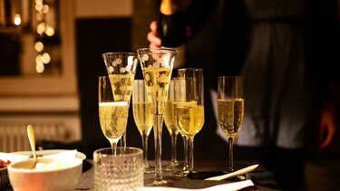 Έσπασαν ρεκόρ οι πωλήσεις σαμπάνιας στη Γαλλία