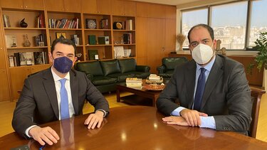 Συνάντηση Γ. Κεφαλογιάννη με Κώστα Σκρέκα για τους δασικούς χάρτες