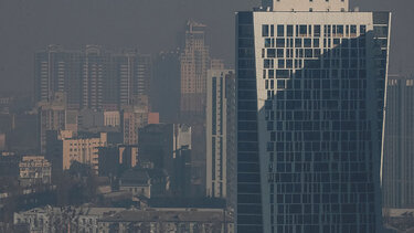 Τέσσερις τραυματίες από επίθεση σε συνοικία του Κιέβου