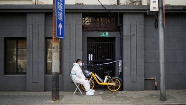 Το lockdown στη Σανγκάη επεκτείνεται, αύξηση κρουσμάτων παρά τα μέτρα