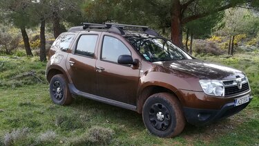 Κλάπηκε ένα από τα 11 καφέ Dacia Duster στην Κρήτη - Μήπως το είδατε;