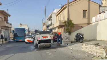 Αναποδογύρισε αυτοκίνητο μετά από τροχαίο