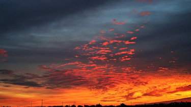 Η πανέμορφη ανατολή λίγο πριν την έλευση της κακοκαιρίας 