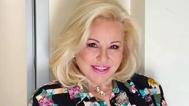 Η Μπέσσυ Αργυράκη ρώτησε τη Φαίη Σκορδά πώς πάει η εγκυμοσύνη της 