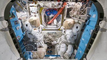 Μόσχα: Οι κυρώσεις θα μπορούσαν να προκαλέσουν πτώση του Διεθνούς Διαστημικού Σταθμού