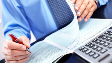 ΑΑΔΕ: Άνοιξε η εφαρμογή για την υποβολή φορολογικών δηλώσεων 