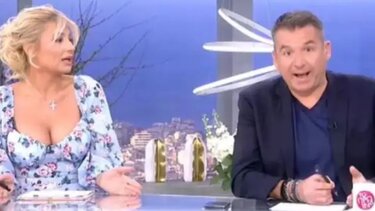Φαίη Σκορδά: «Χαμός» στον αέρα με τον Γιώργο Λιάγκα για τα κιλά του Φιλιππίδη