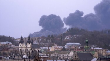 Ένας νεκρός στη Λβιβ και τουλάχιστον 18 τραυματίες στο δυτικό τμήμα της Ουκρανίας
