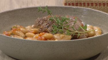 Γιουβέτσι οσομπούκο με φασόλια Κάτω Νευροκοπίου