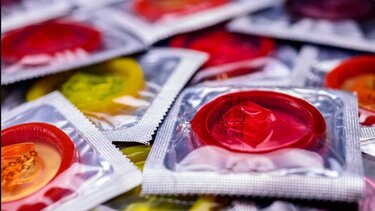 Ολυμπιακοί Αγώνες στο Παρίσι: 300.000 προφυλακτικά θα διατεθούν στο Ολυμπιακό Χωριό