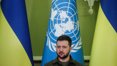 Ζελένσκι: Βλέπει ότι υπάρχει μεγάλος κίνδυνος οι συνομιλίες με τη Ρωσία να σταματήσουν