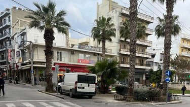 Νησίδα ... για στάθμευση!