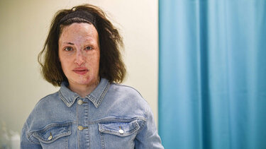 Ιωάννα Παλιοσπύρου: Νέες φωτογραφίες χωρίς τη μάσκα