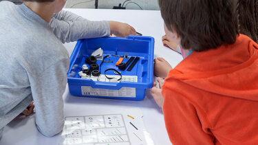 Μαθητές της Κρήτης "βουτούν" στην επιστήμη και καινοτομούν!