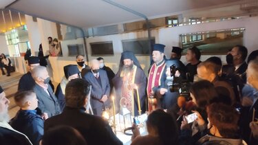 Με τιμές η άφιξη του Αγίου Φωτός στο Ηράκλειο