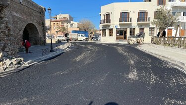 Εκτεταμένες ασφαλτοστρώσεις σε κεντρικές οδούς στο κέντρο των Χανίων