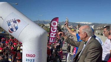 Στην εκκίνηση του RUN GREECE Ηράκλειο ο Βασίλης Λαμπρινός
