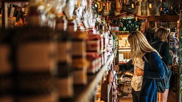  Ισπανία: Τέλος η μάσκα και στους εσωτερικούς χώρους στην Ισπανία 