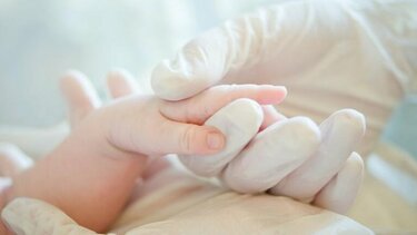 "Συναγερμός" τη νύχτα για πτώση παιδιού