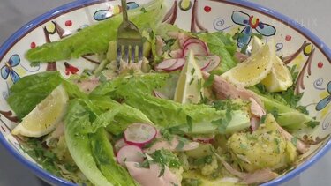 Σαλάτα πατάτας Κάτω Νευροκοπίου με καπνιστή πέστροφα