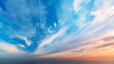 Πρόσκαιρη συννεφιά και μικρή πτώση της θερμοκρασίας την Παρασκευή