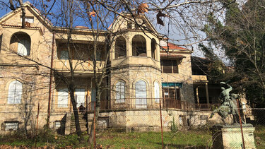 Μενδώνη: Το 2025 θα έχει ολοκληρωθεί το ανάκτορο στο Τατόι – Τι είπε για την επιστροφή των Γλυπτών 