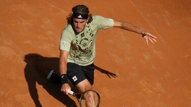 Ο Τσιτσιπάς δεν μπόρεσε να κοντράρει τον Τζόκοβιτς