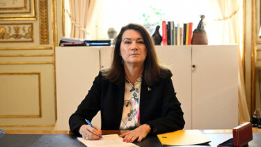 Υπογράφηκε το επίσημο αίτημα ένταξης της Σουηδίας στο ΝΑΤΟ