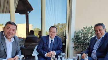 Συνάντηση με άρωμα Σερβίας στα Χανιά!