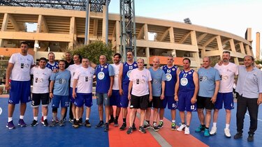 «Κόντρες», αναμνήσεις από τους «θρύλους» και buzzer beater νίκες