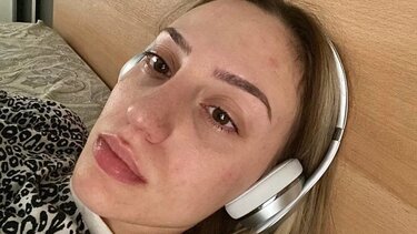 Σοκάρει η Αννα Κορακάκη: «Έτσι βίωσα το stalking»