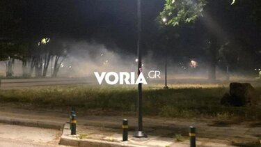 Πεδίο μάχης τα ξημερώματα το ΑΠΘ – Μολότοφ και ρίψη χημικών