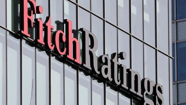  Fitch: Μείωσε σε αρνητική την προοπτική του κρατικού αξιόχρεου της Κίνας