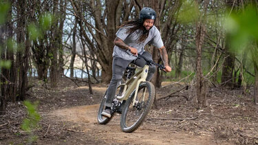 Η Harley-Davidson αποκάλυψε το πρώτο της ηλεκτρικό ποδήλατο βουνού 