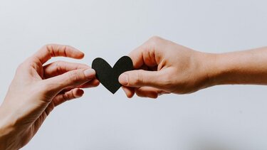 Άφησε τον σύζυγο και τα παιδιά της για άλλον άνδρα και εκείνος της έκανε ghosting