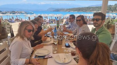 Σε ψαροταβέρνα στο Μαράθι, Μπακογιάννη - Βενιζέλος