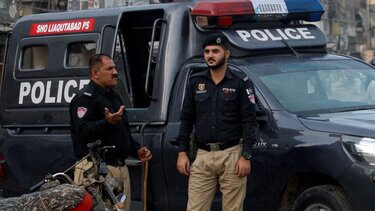 Επίθεση βομβιστή - καμικάζι στο Πακιστάν με 89 νεκρούς