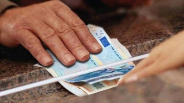 Συντάξεις Αυγούστου: Πότε θα αρχίσει η καταβολή τους 