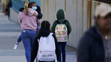 Αυξάνονται τα κρούσματα κορωνοϊού στις ΗΠΑ -Συστάσεις από τις υγειονομικές αρχές 